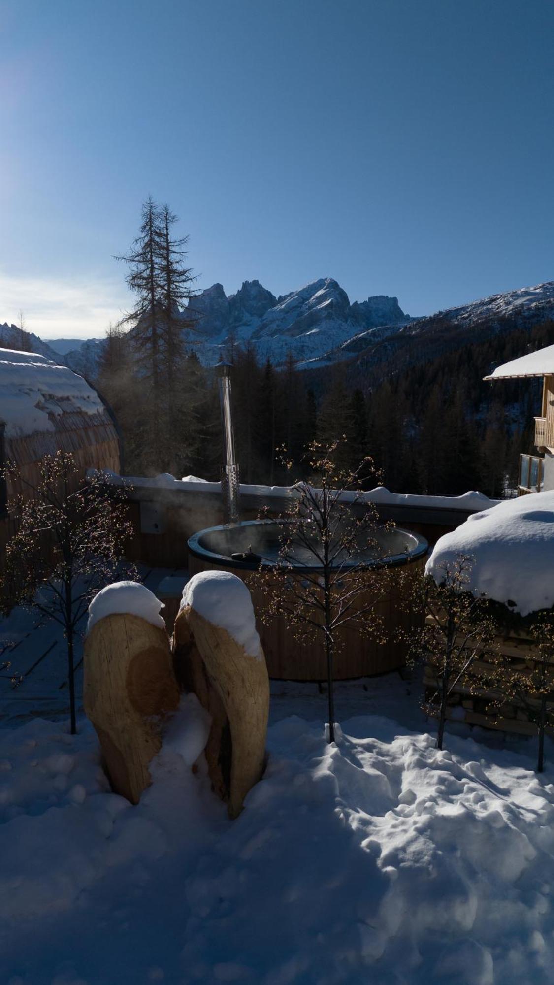 Hotel Rifugio Flora Alpina Passo San Pellegrino Exterior foto